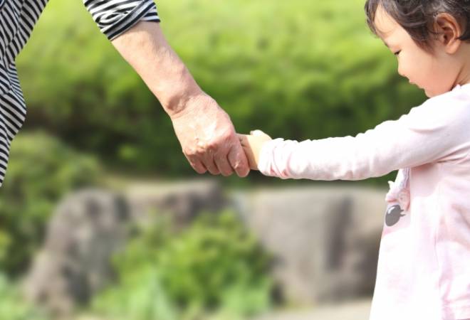 息子の離婚で会えなくなった孫の様子を知りたい｜埼玉県50代女性の生活状況確認調査体験談