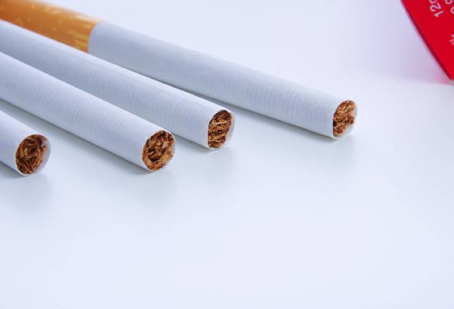 病棟内喫煙とは？リスクと影響