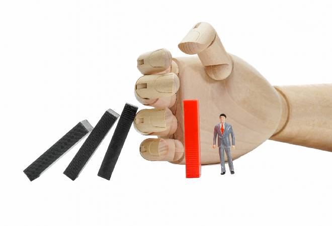 投資先の経営者の経歴・評判を特定したい投資家の方へ