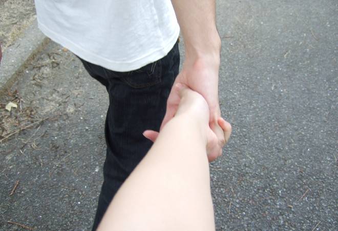 蒸発した婚約者の行方を突き止めて、関係を修復したい方へ。