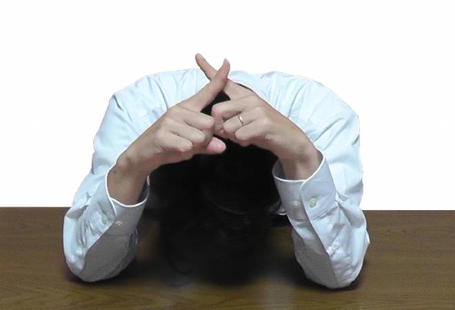 宛名不明の年賀状と、音信不通の不倫相手にお悩みの方へ。