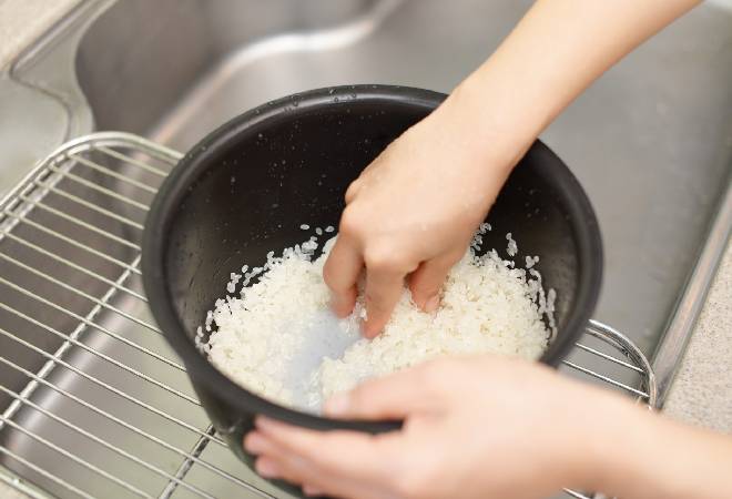 家の水がかび臭い原因を特定して、管理会社に対応を促したい方へ。