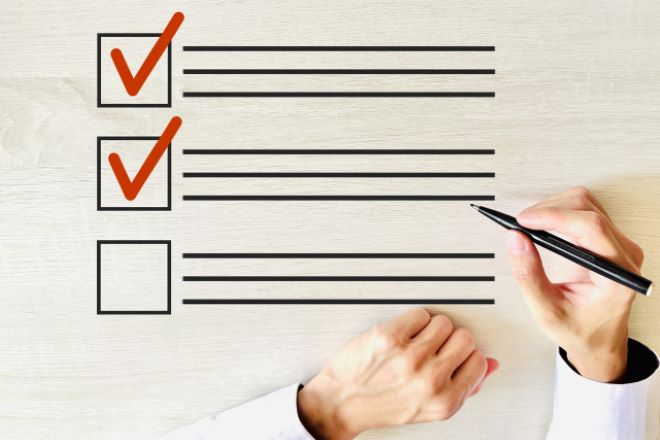 判断を急がないために、まず考えておきたいこと。