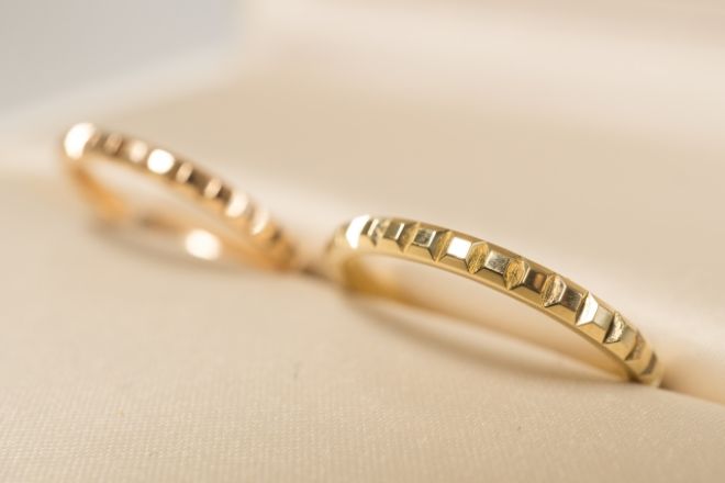 マッチングアプリの相手は本当に独身？既婚者を見抜くチェックポイントと対処法FAQ。