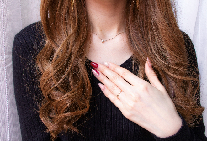 娘のバイト先が本当にレストランなのか、キャバクラやバーの可能性を明らかにしたい親御さんへ。