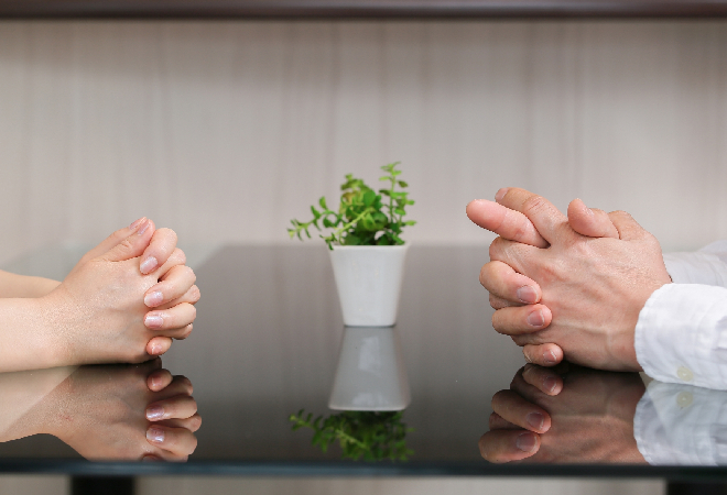 妻のフキハラ、原因不明の不機嫌に困っている際の探偵利用。