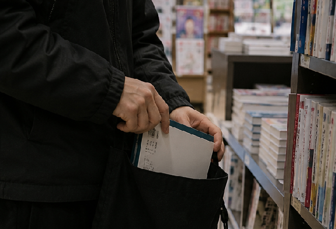 書店店舗の万引き・内部盗難に対応したい経営者の方へ。